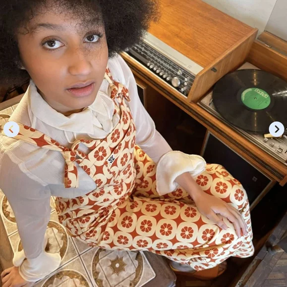 Lucy and Yak Jenny Dungarees Organic Twill Clemence - Picture 4 of 5